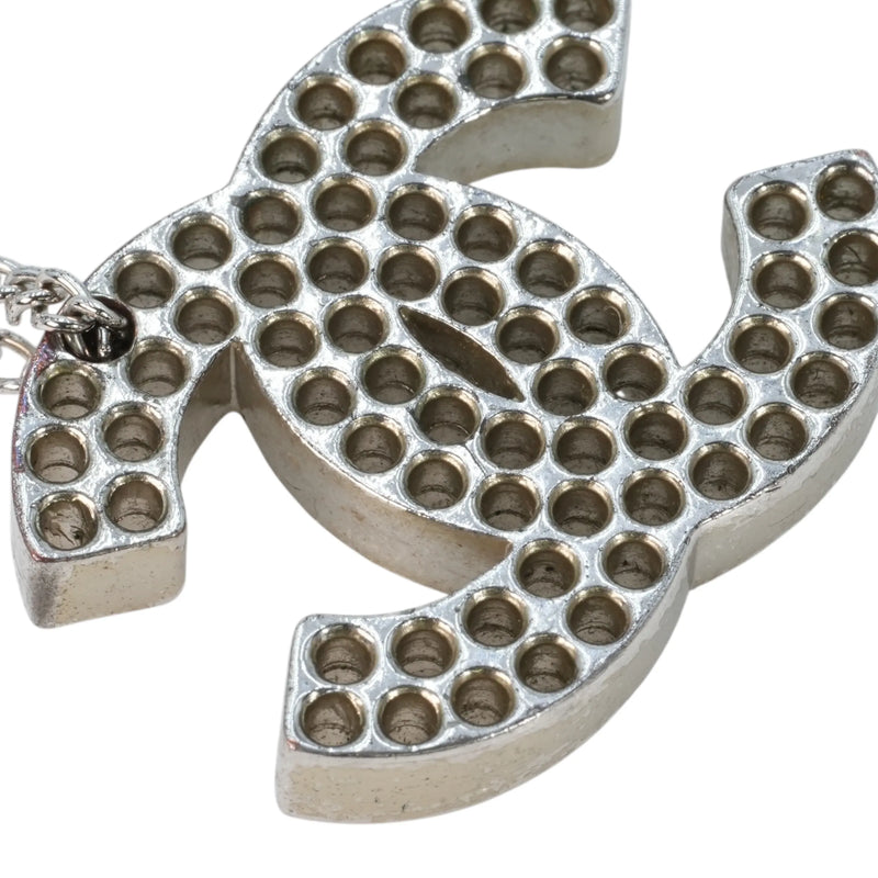 CHANEL Punching CC Logo Necklace - Metal