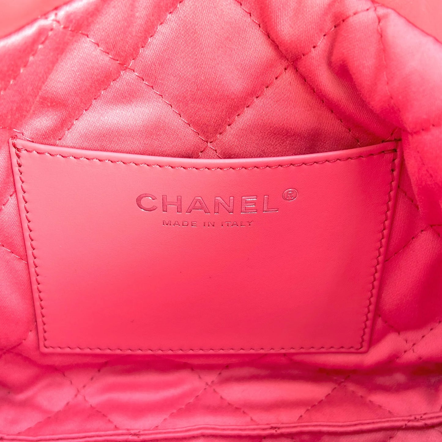 CHANEL Calfskin 22 Mini Hand Bag Chain Shoulder Bag - Pink