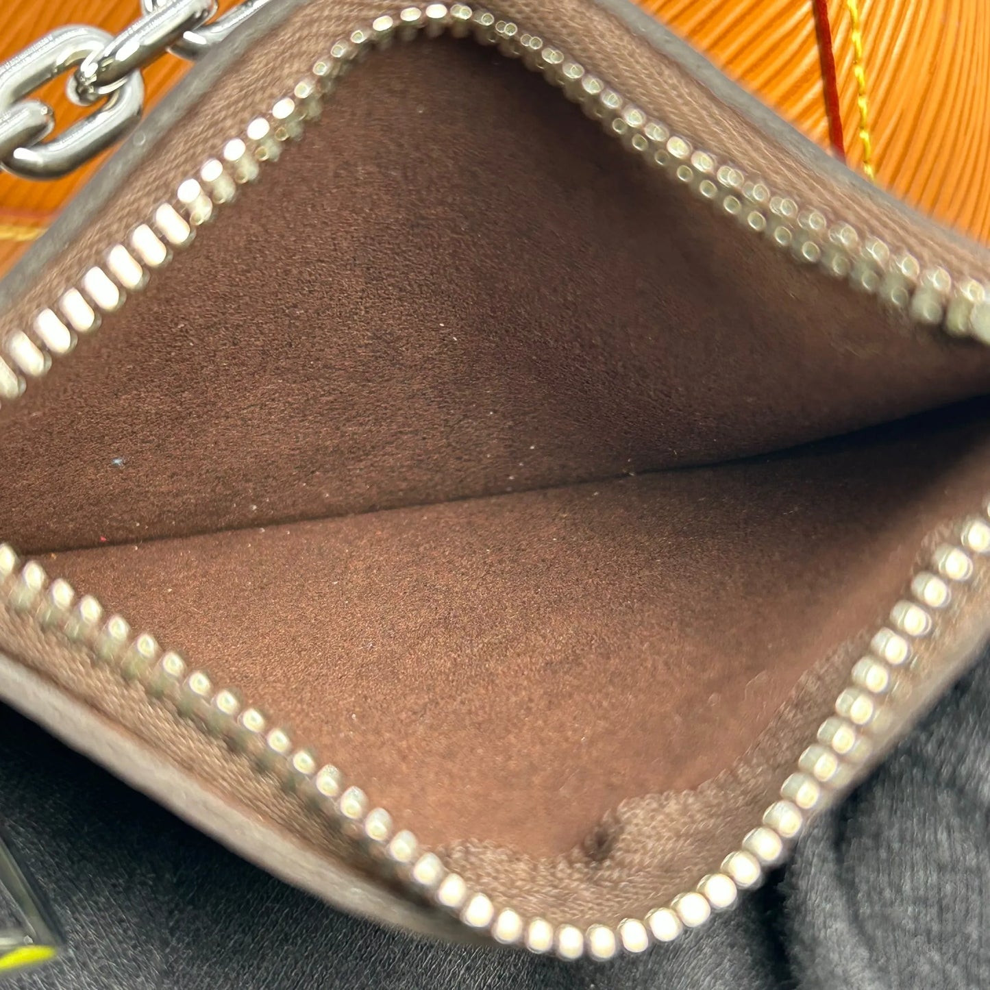 Louis Vuitton エピ レザー マレル ゴールドミエル ハンドバッグ - ブラウン