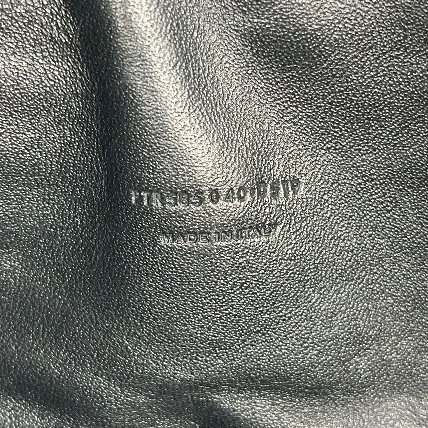 Salnt Laurent Loumini shoulder bag