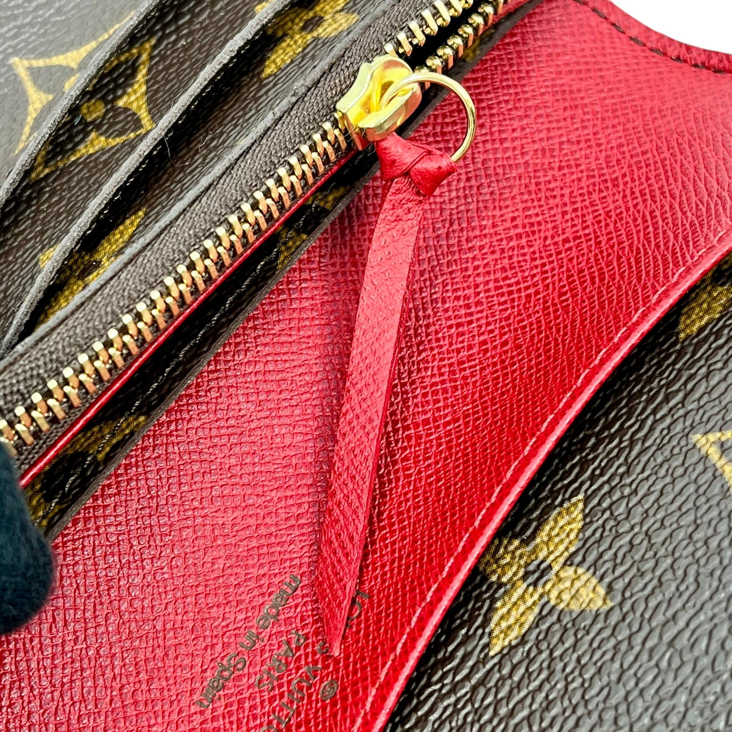 Louis Vuitton Portefeuile Emilie Monogram Canvas