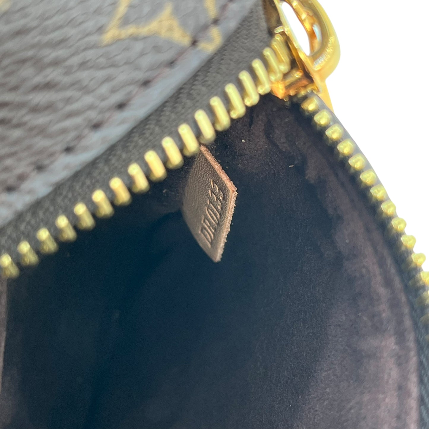 Louis Vuitton Pochette MetisMM