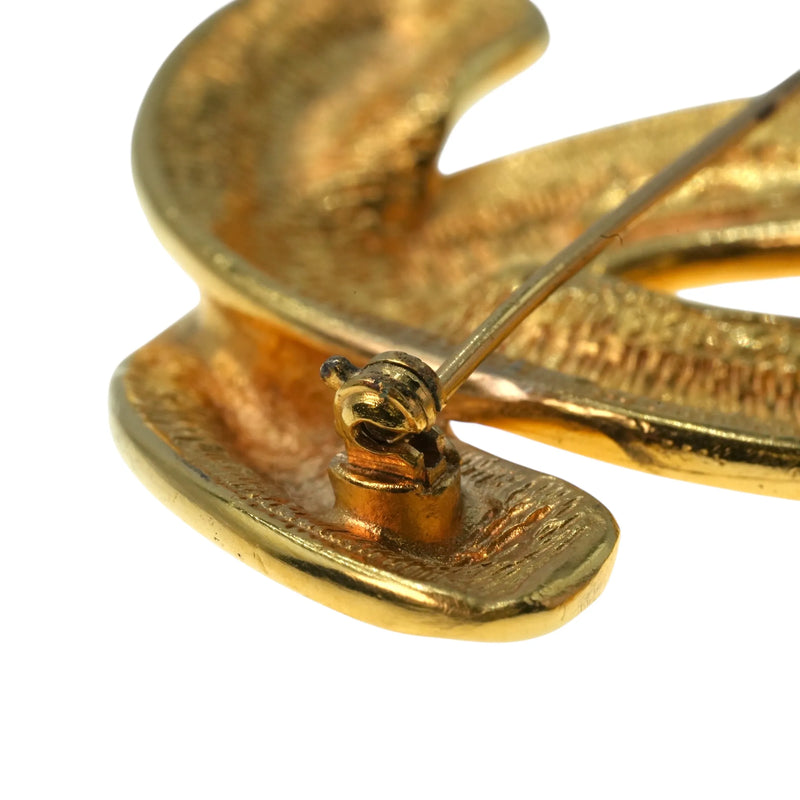CHANEL CC Logo Brooch Accessories - Gold Plated