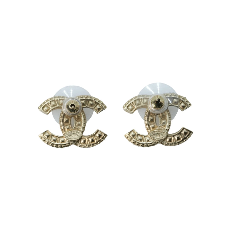 CHANEL Crystal Timeless CC Earring F21 V - Gold Plated