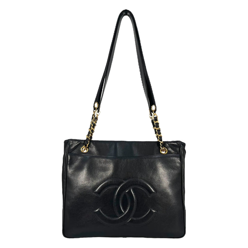 CHANEL CC Logo Lambskin Chain Shoulder Bag - Black