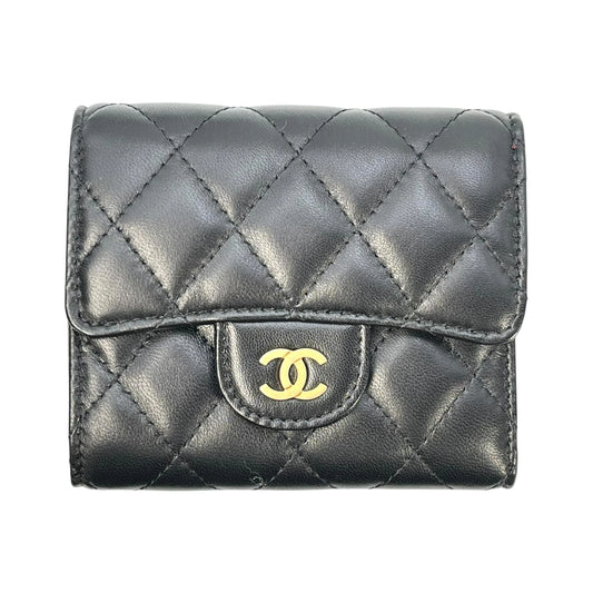 CHANEL Matelasse Classic Flap Compact Wallet Lambskin - Black