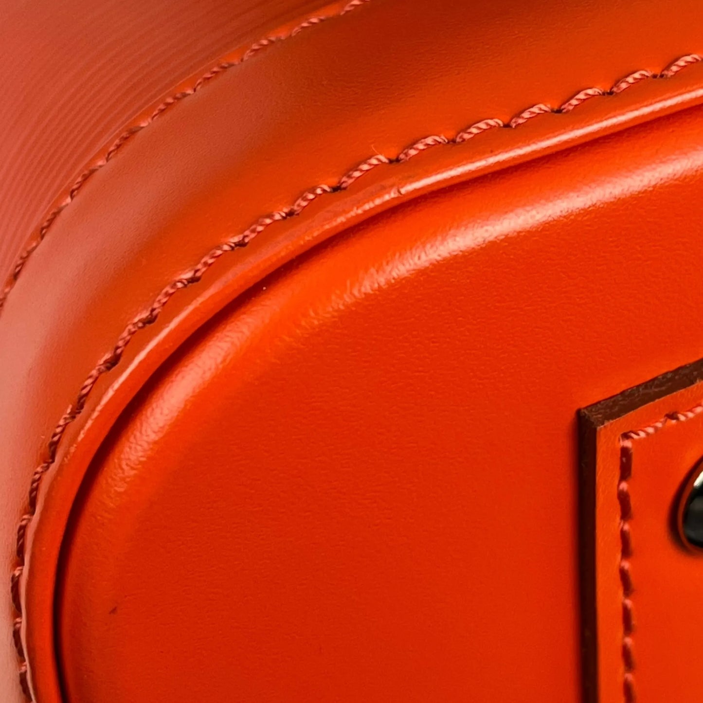 LOUIS VUITTON Alma BB Epi Leather Hand Bag Shoulder Bag - Orange