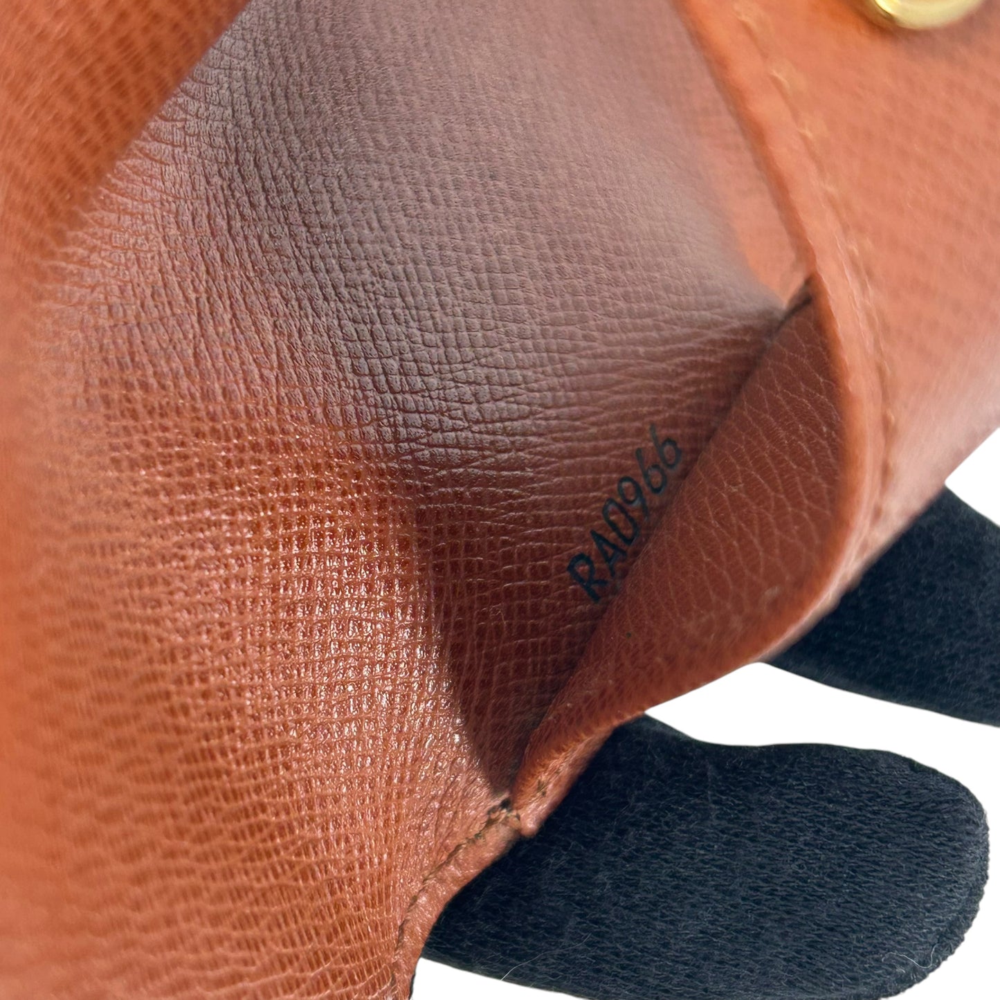 Louis Vuitton Multicle 4 Key Case