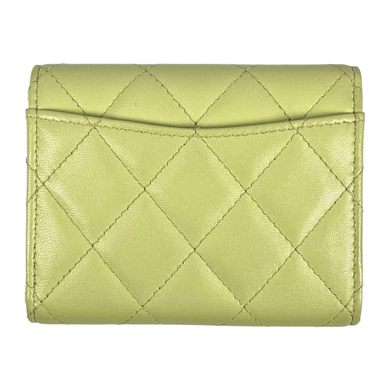 CHANEL Materasse Lambskin Card Case - Lime Yellow