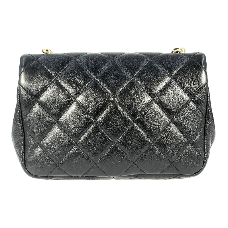 CHANEL Matelasse Lambskin Pearl Chain Shoulder Bag - Black
