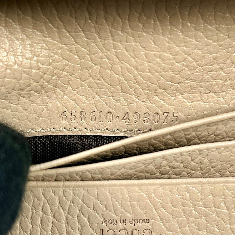 GUCCI GG Marmont Compact Wallet - Beige