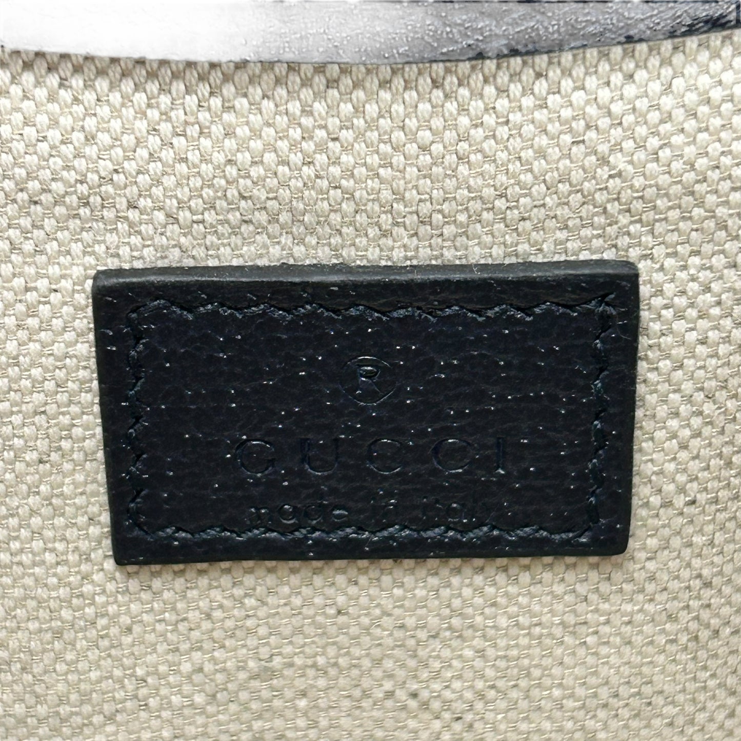 GUCCI GGsupreme Ohidia