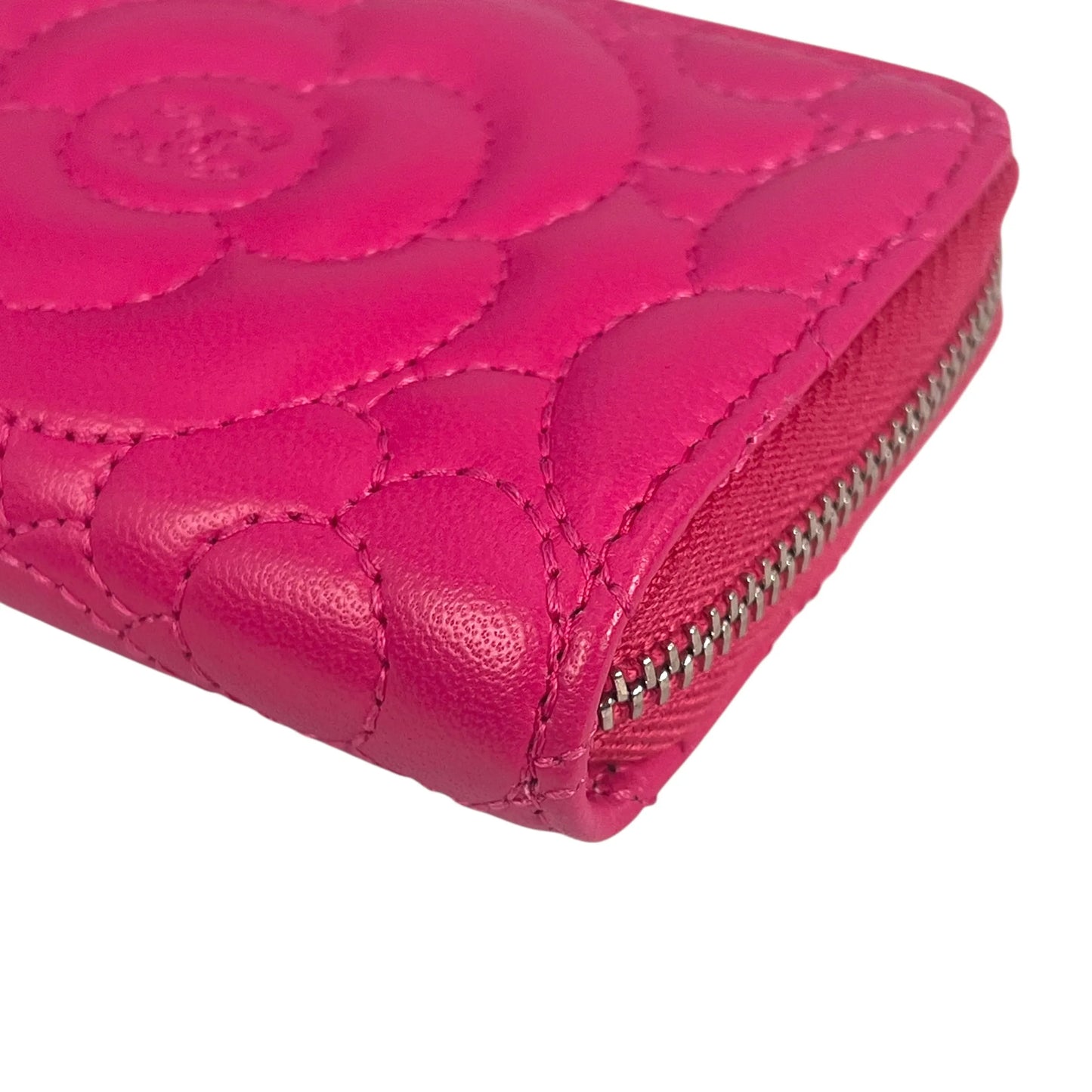 CHANEL Camellia Embossed Coin Case - Pink
