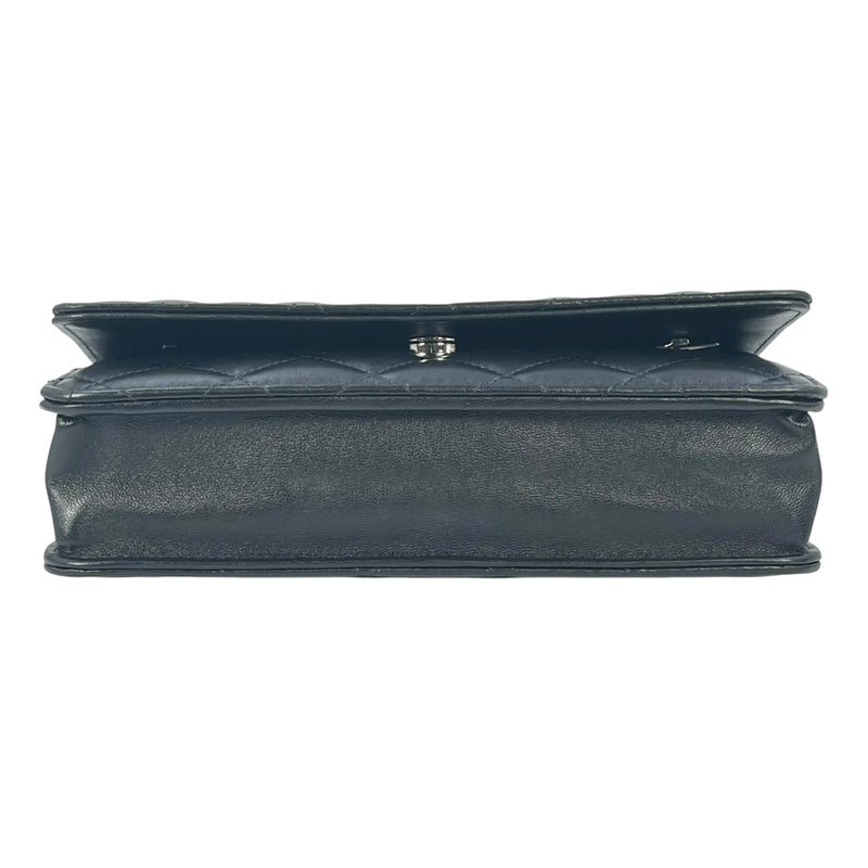 CHANEL Matelasse Lamskin Chain Wallet - Black