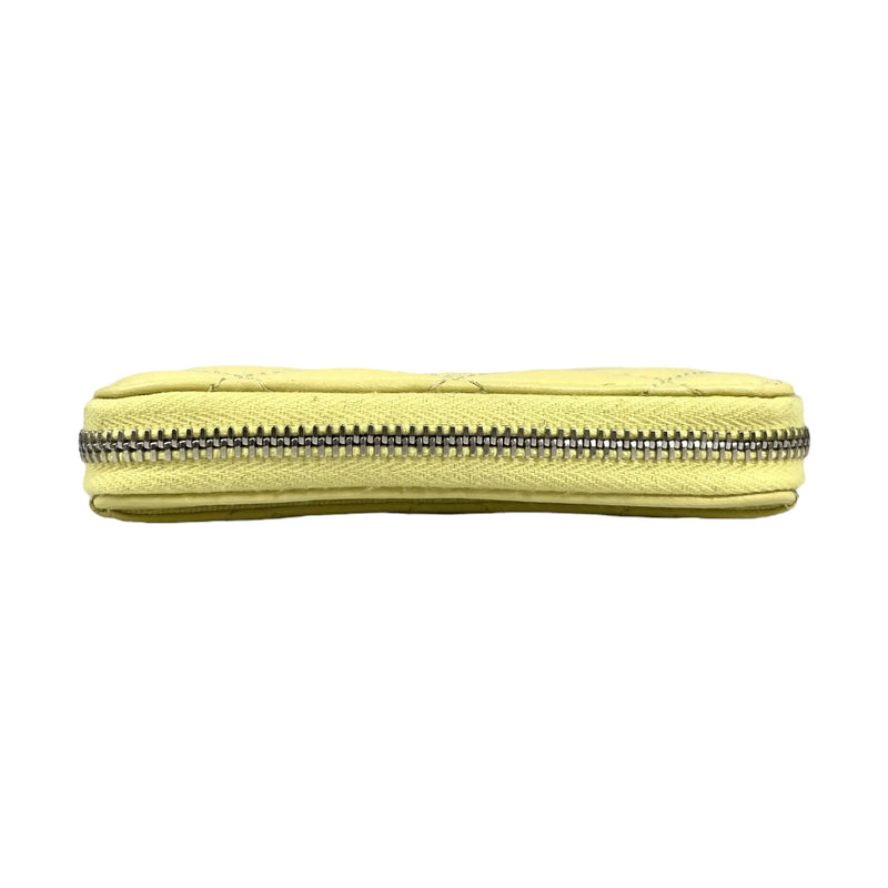 CHANEL Materasse Lambskin Coin Case - Yellow