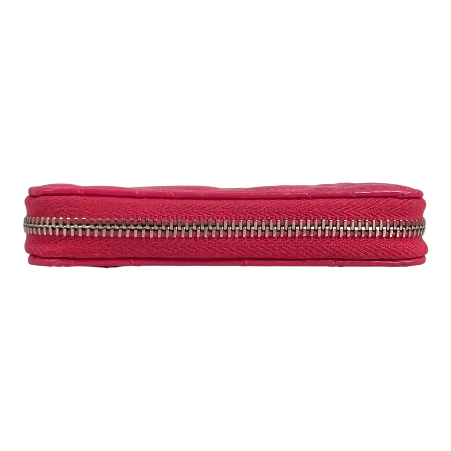 CHANEL Camellia Embossed Coin Case - Pink