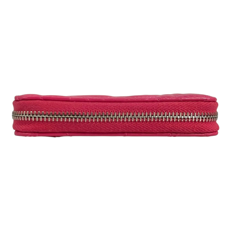 CHANEL Camellia Embossed Coin Case - Pink