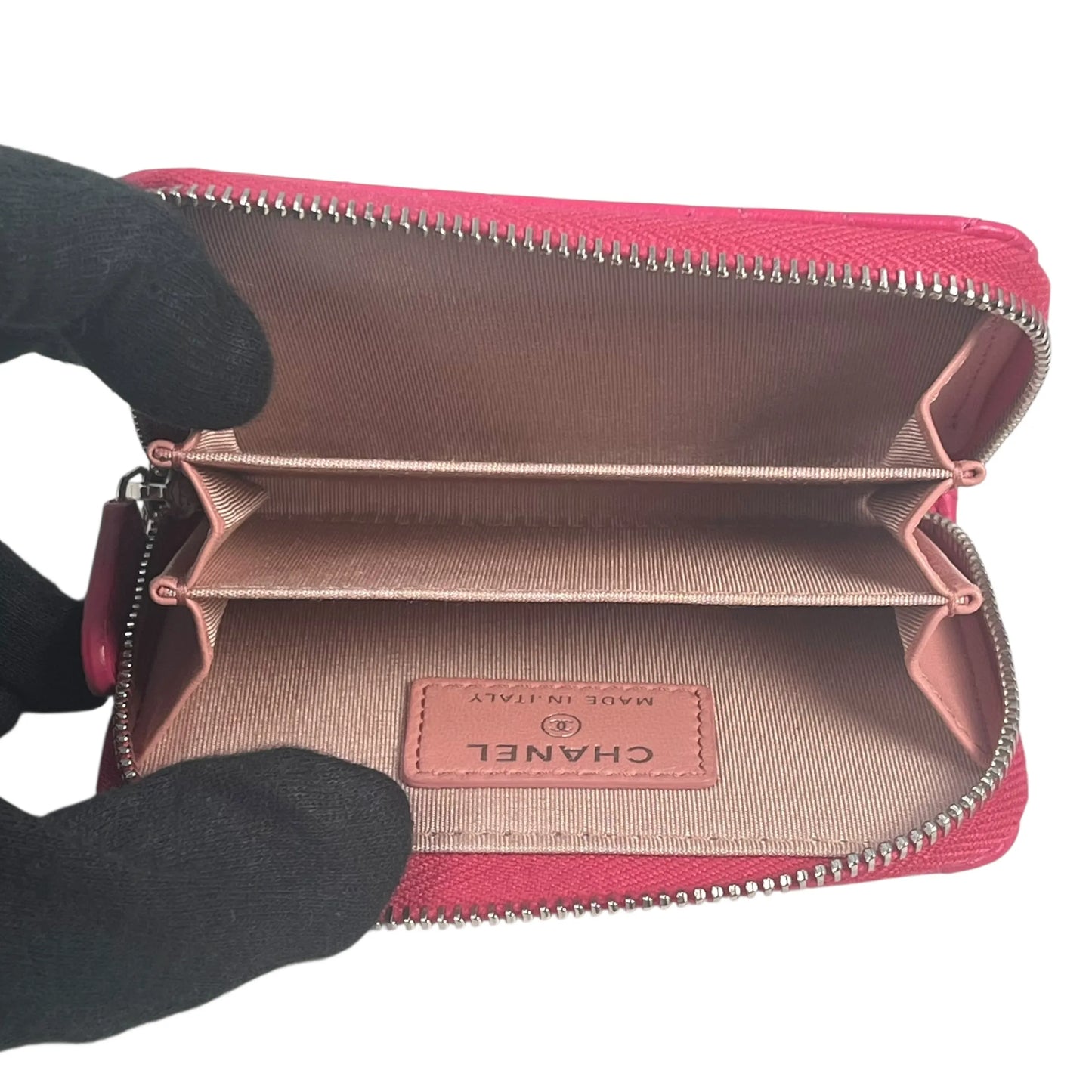 CHANEL Camellia Embossed Coin Case - Pink