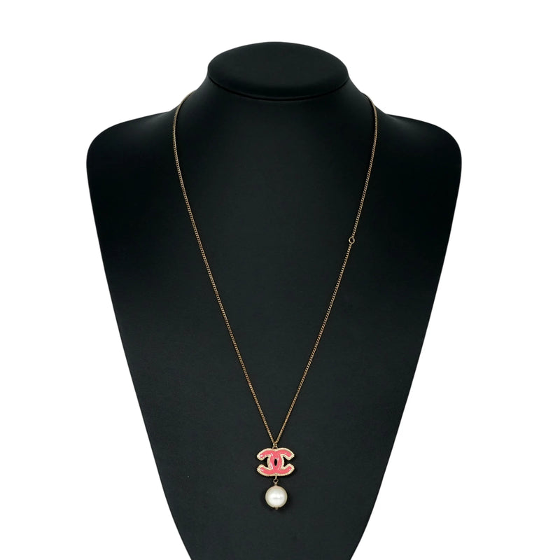 CHANEL CC Logo Fake Pearl - Pink