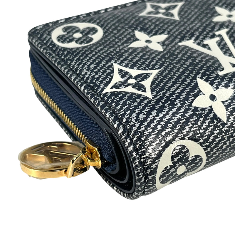 LOUIS VUITTON Portefeuille Lou Monogram Compact Wallet - Navy