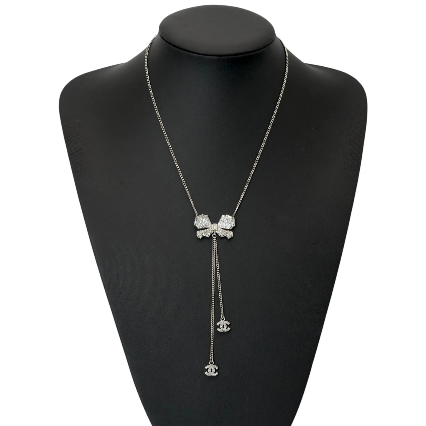 CHANEL ココマーク リボンモチーフ ネックレス - メタル