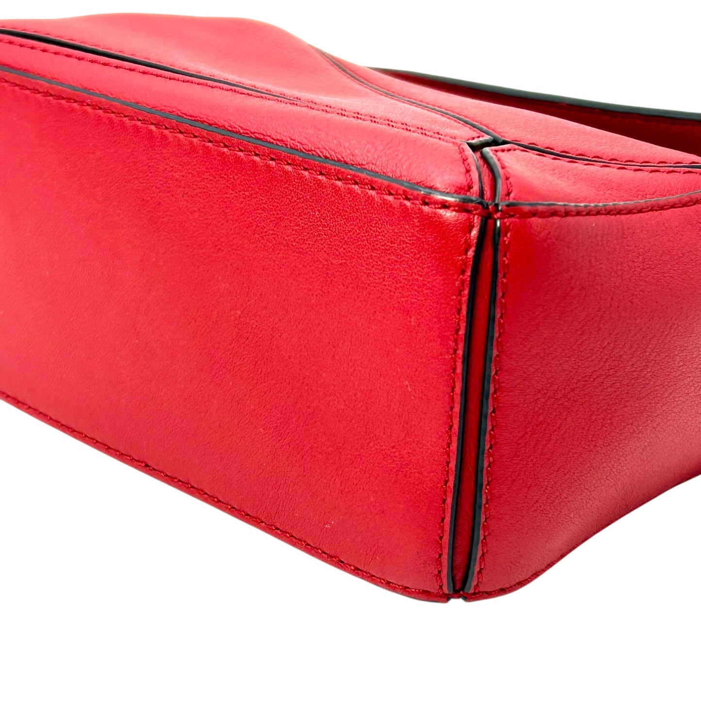 LOEWE Puzzle Mini Bag Red Hand Bag - Red