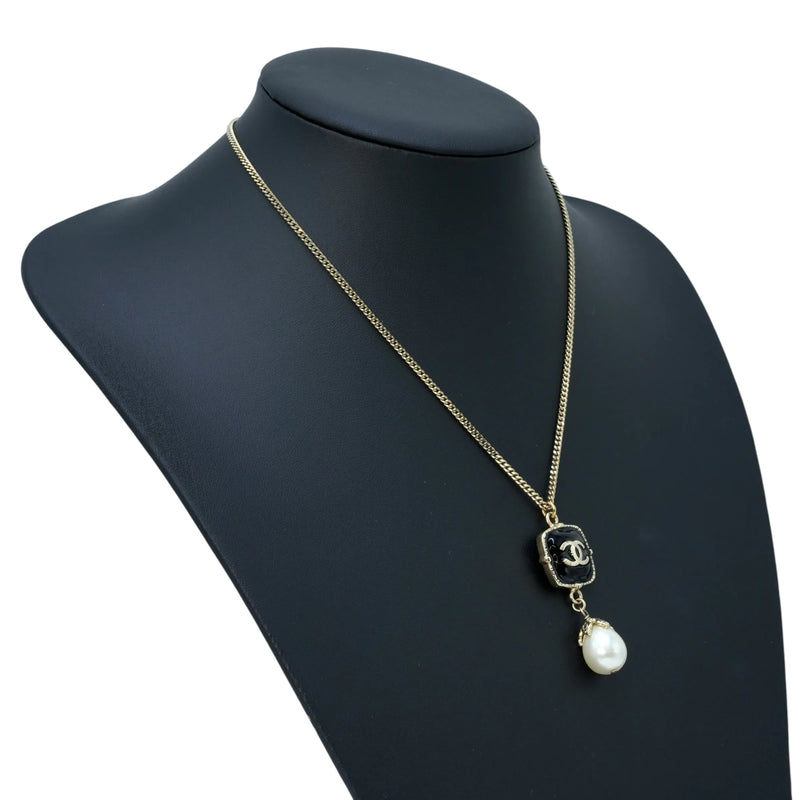 CHANEL CC Logo Fake Pearl Necklace 08A - Gold Plated