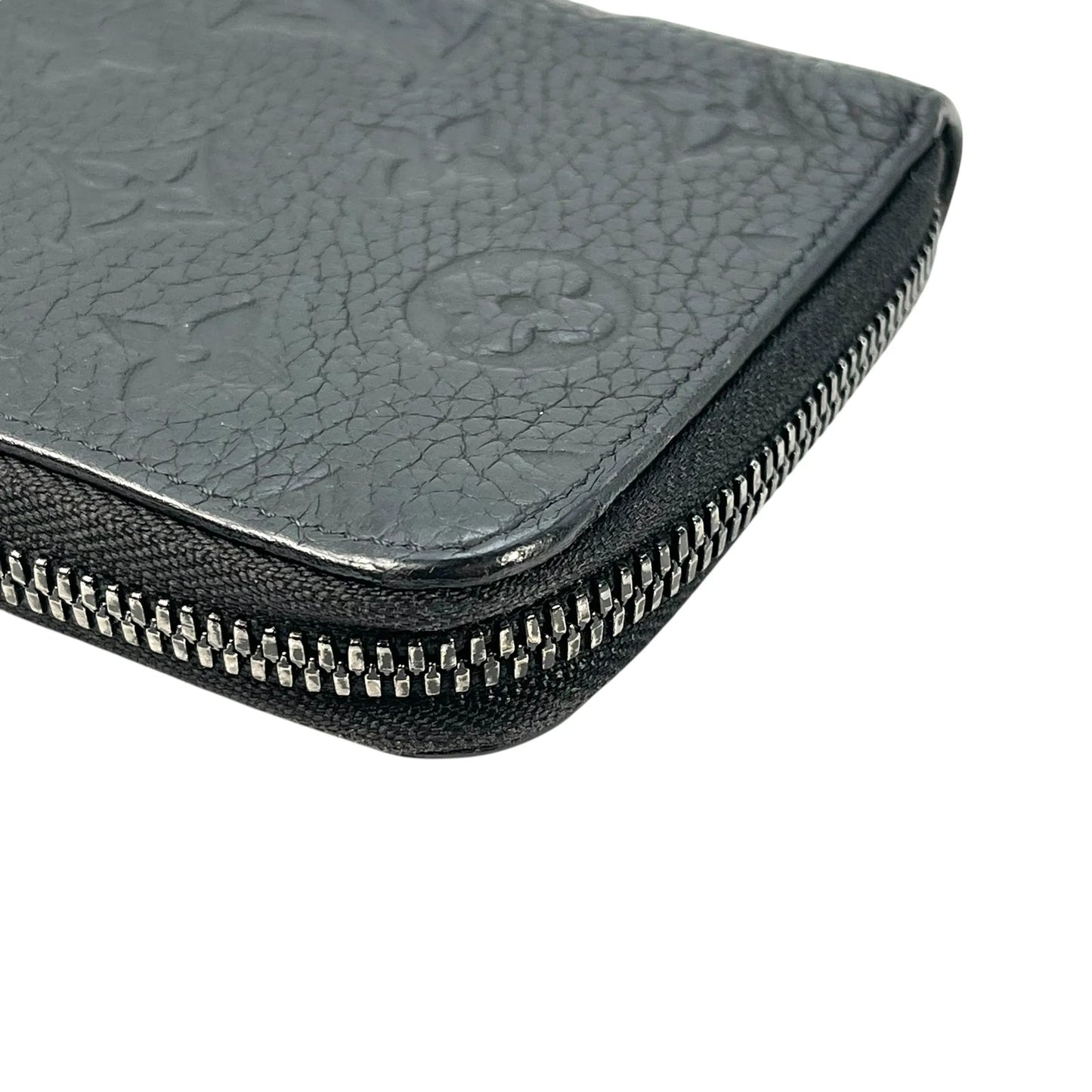 Louis Vuitton Vertical Monogram Taurillon Zippy Long Wallet - Black 