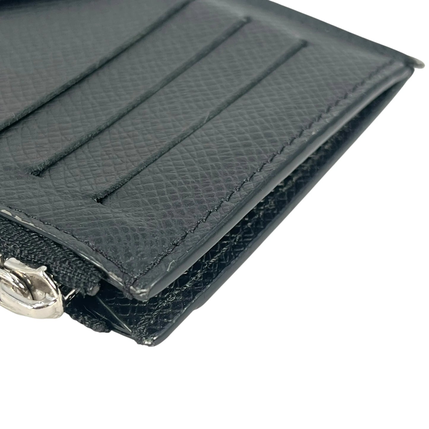 LOUIS VUITTON Taiga Leather Card Case and Coin Purse - Black 