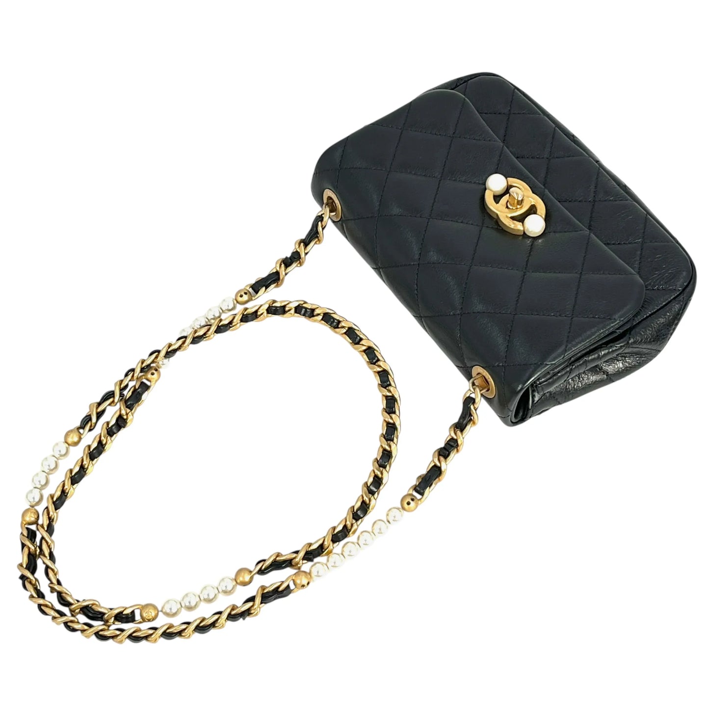 CHANEL Matelasse Lambskin Pearl Chain Shoulder Bag - Black