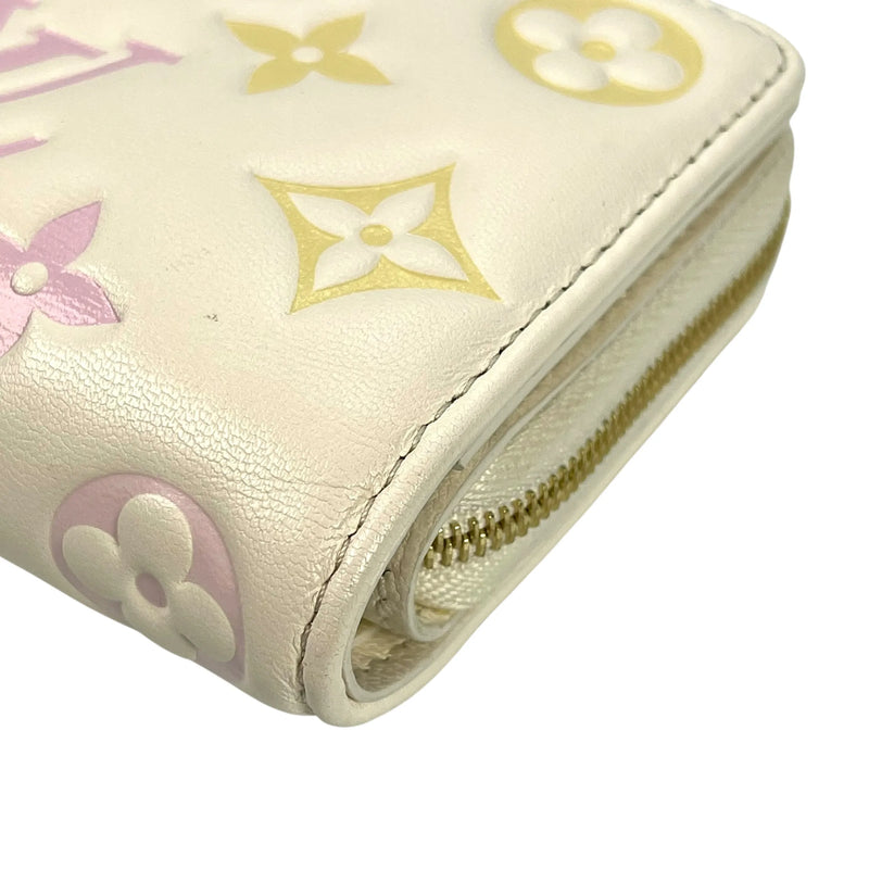Louis Vuitton Monogram Portefeuille Lou Compact Wallet - White