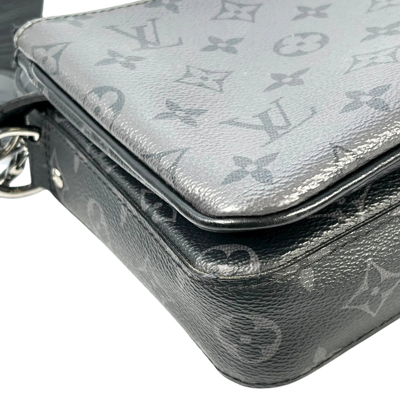 Louis Vuitton Trio Messenger Monogram Eclipse Shoulder Bag - Black