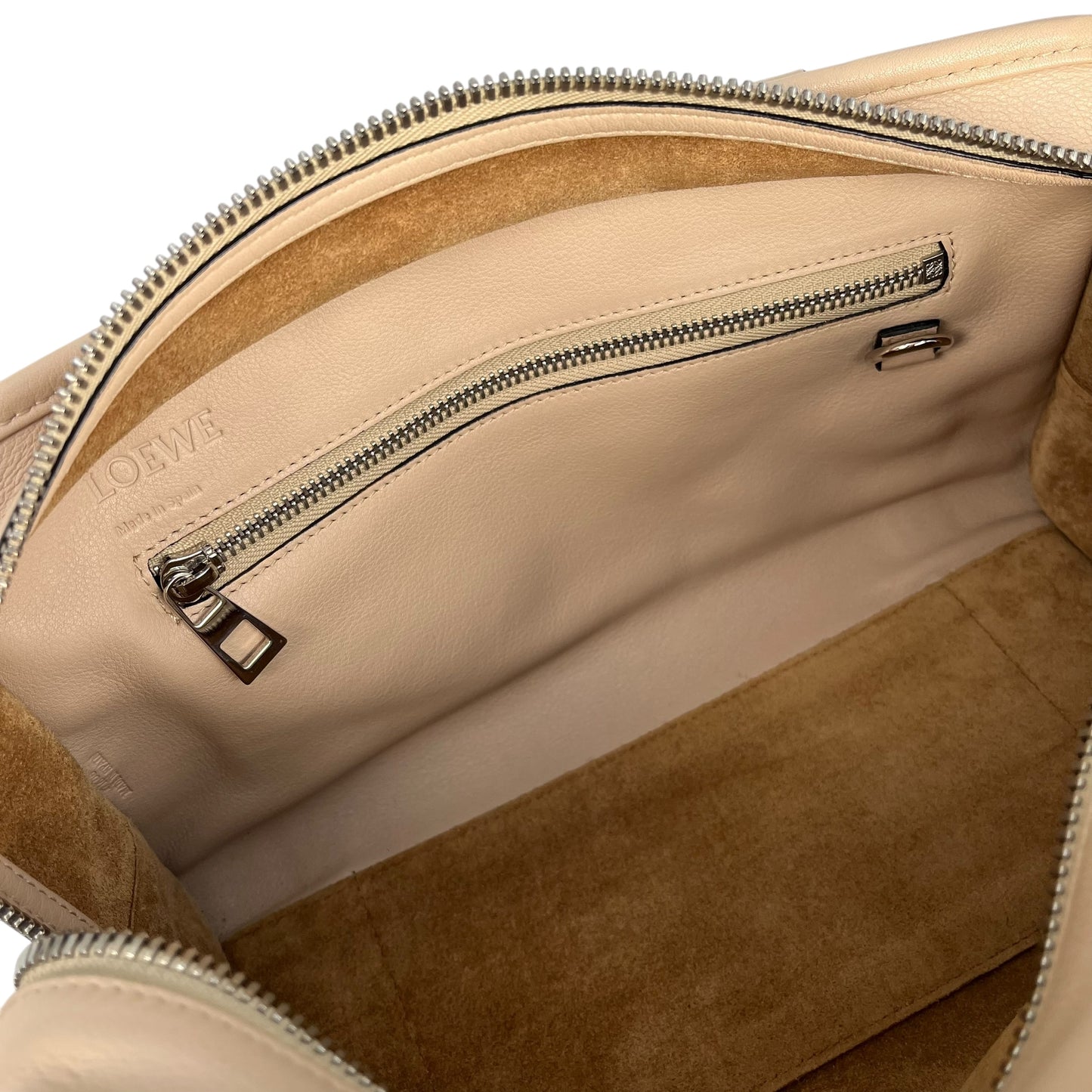 LOEWE Amazona 28 Shoulder Bag Beige