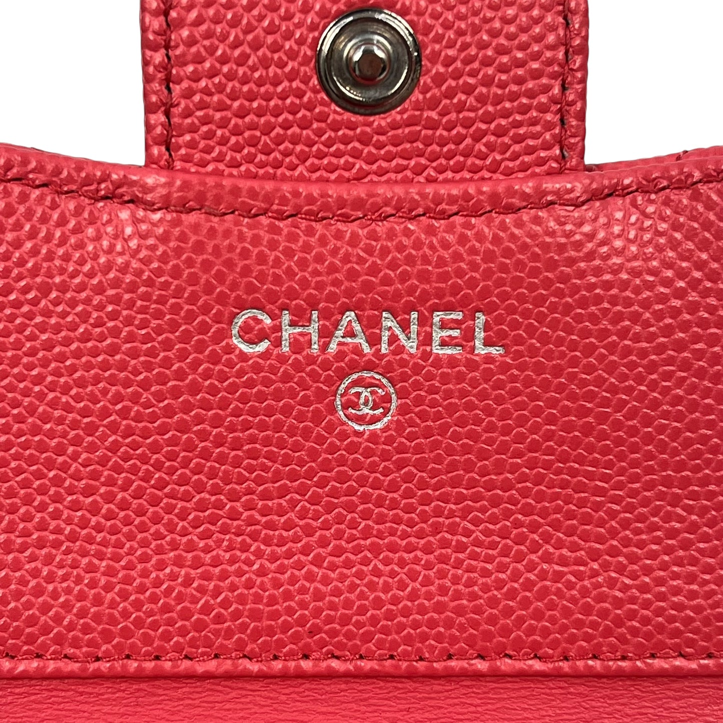 CHANEL Matelasse Caviar Skin Bi-fold wallet