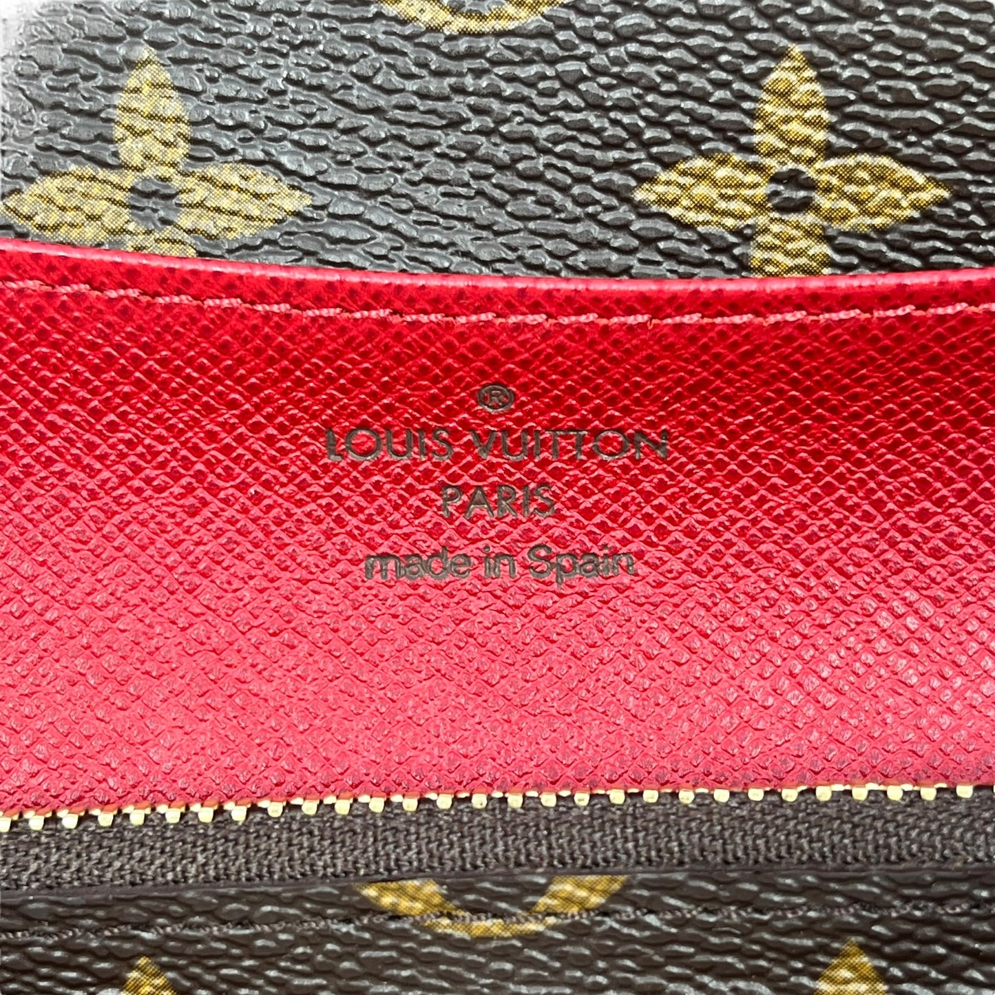 Louis Vuitton Portefeuile Emilie Monogram Canvas