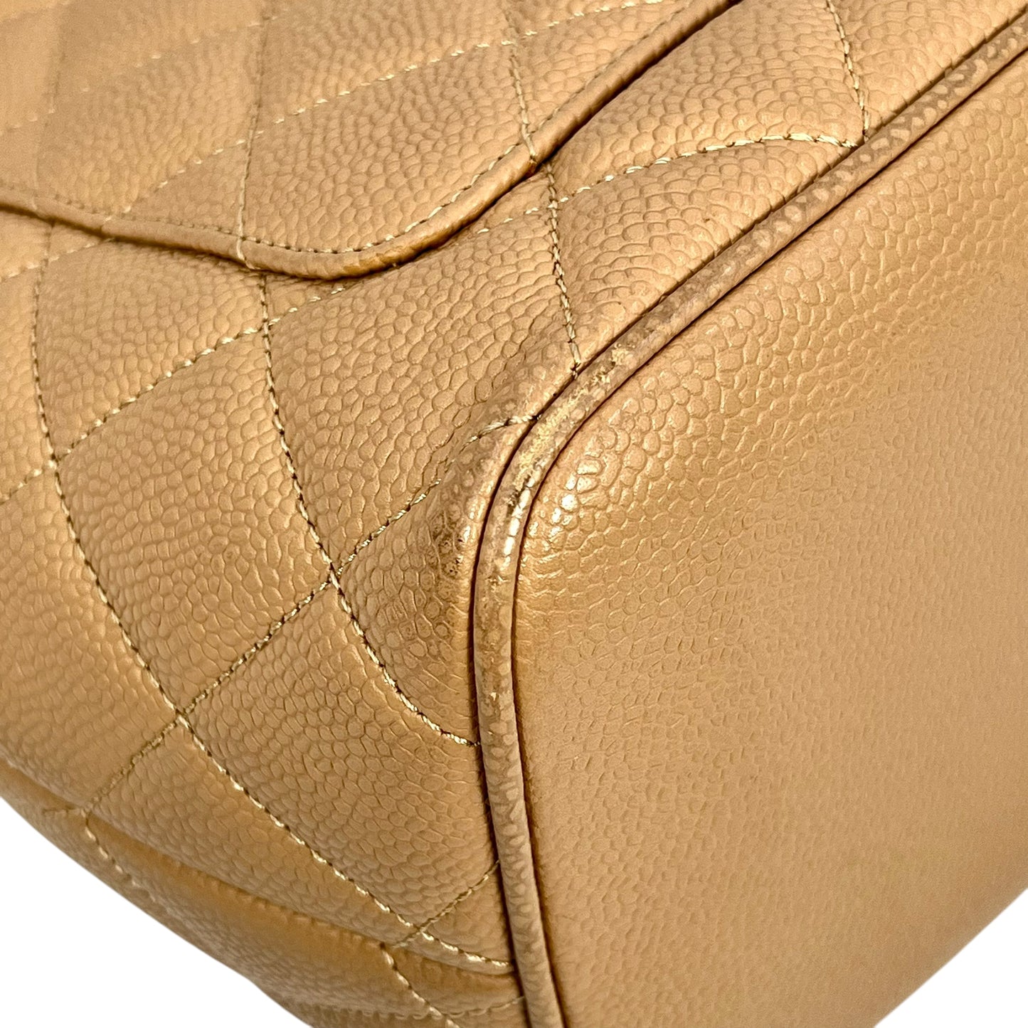 CHANEL Reprinted tote SVmetal fittings