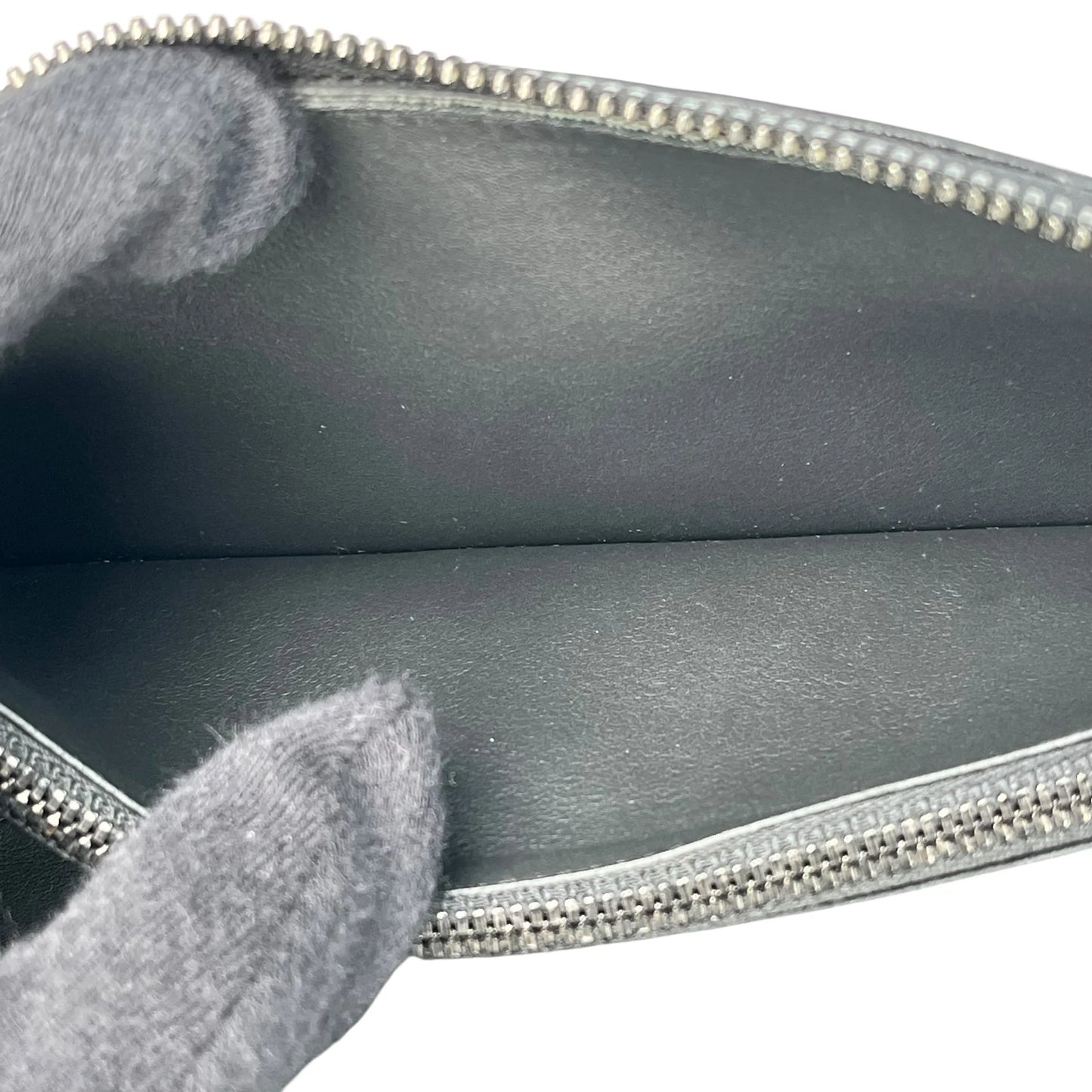 Louis Vuitton Vertical Monogram Taurillon Zippy Long Wallet - Black 