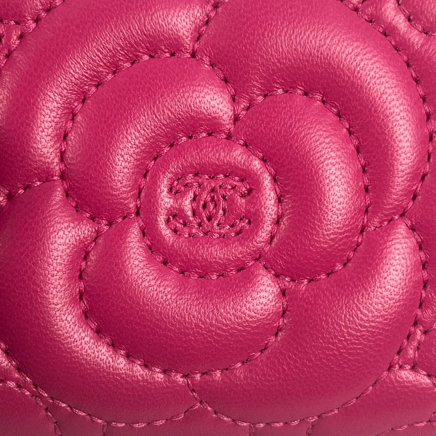 CHANEL Camellia Embossed Coin Case - Pink