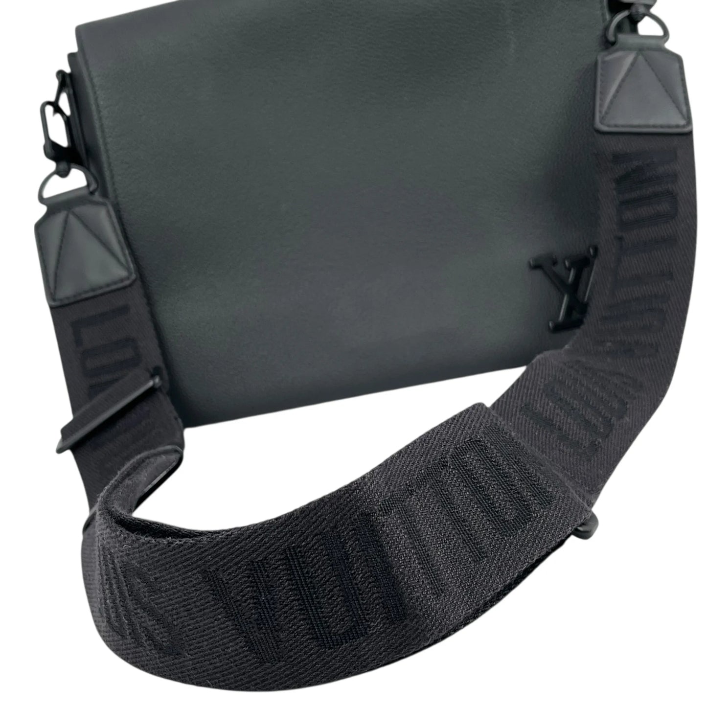 Louis Vuitton テイクオフ メッセンジャー PM カーフレザー ショルダーバッグ - ブラック