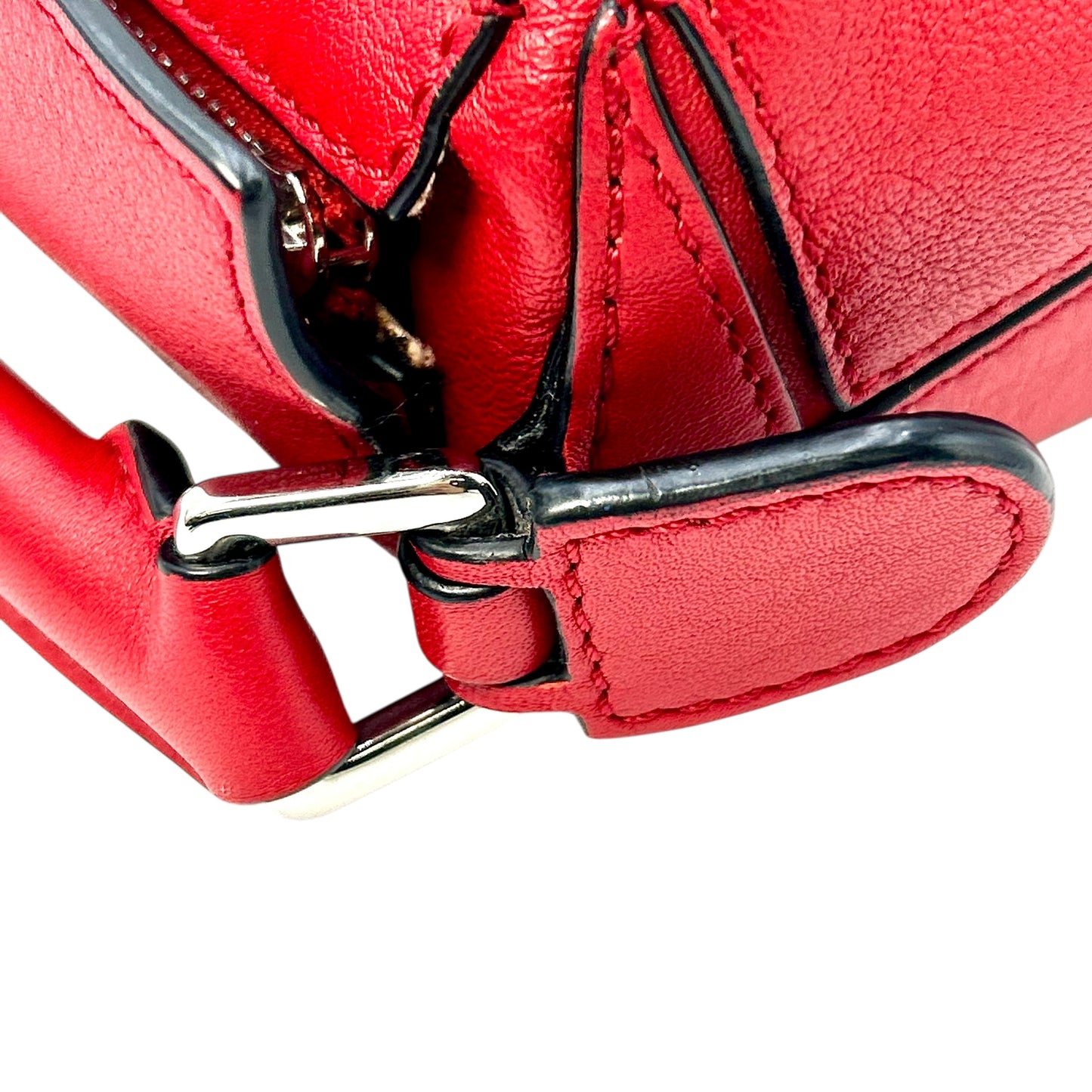 LOEWE Puzzle Mini Bag Red Hand Bag - Red