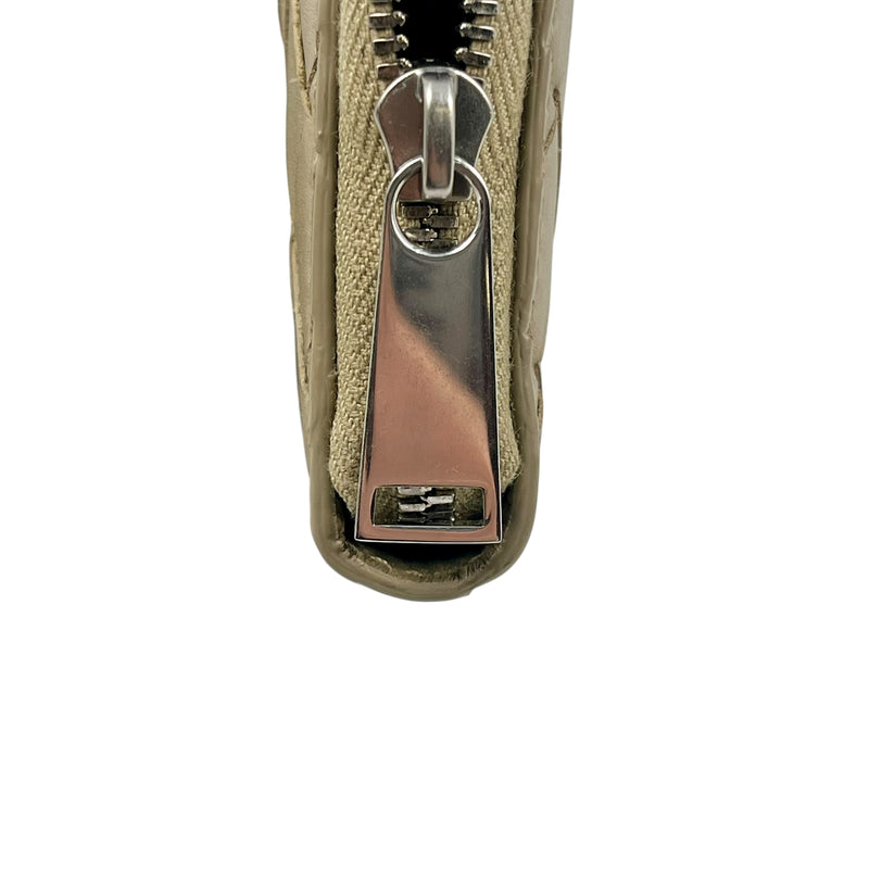 Bottega Veneta Maxi Intrecciato Zip Around Long Wallet - Beige