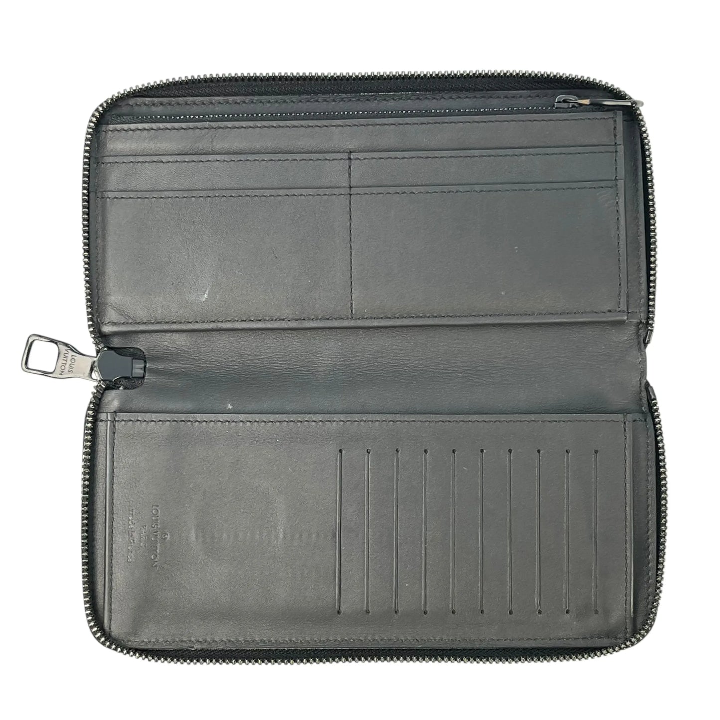 Louis Vuitton Vertical Monogram Taurillon Zippy Long Wallet - Black 