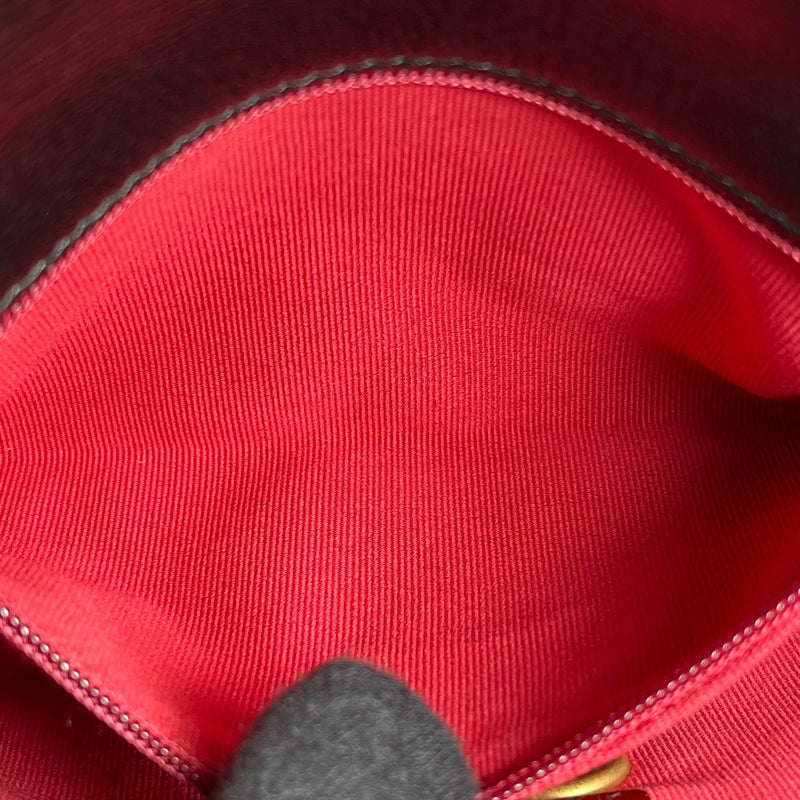 CHANEL Matelasse Lambskin Pearl Chain Shoulder Bag - Black