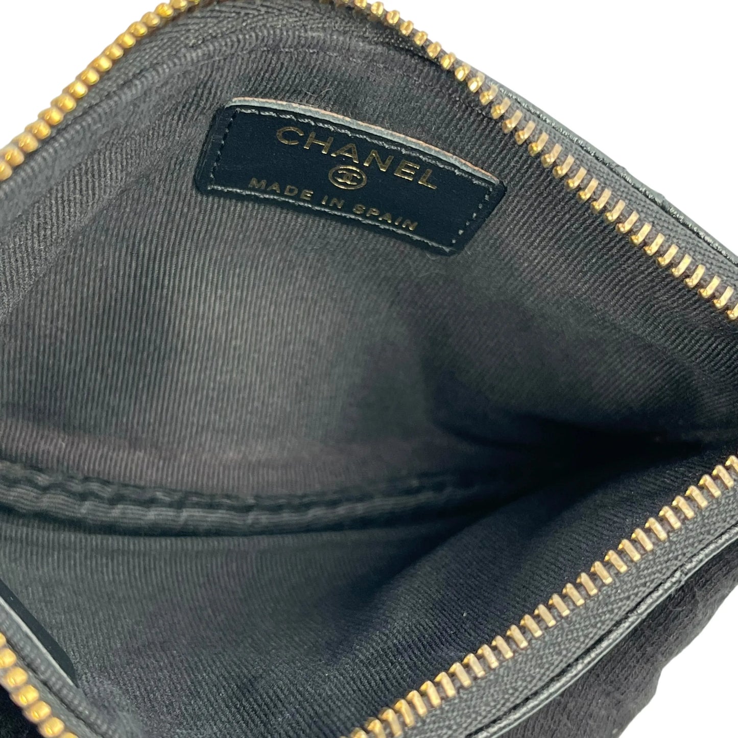 CHANEL Caviar Leather Classic Zip Coin Case - Black 