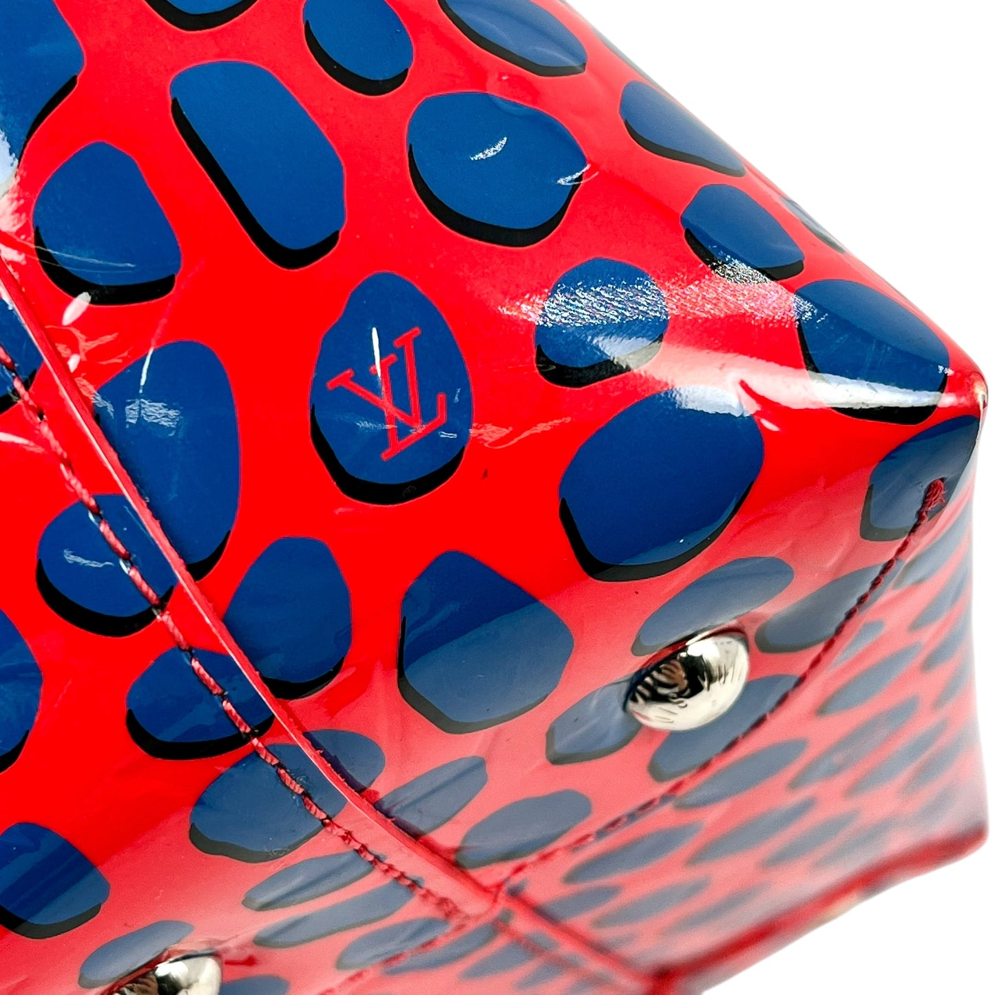 Louis Vuitton Jungie Dots top handlebag