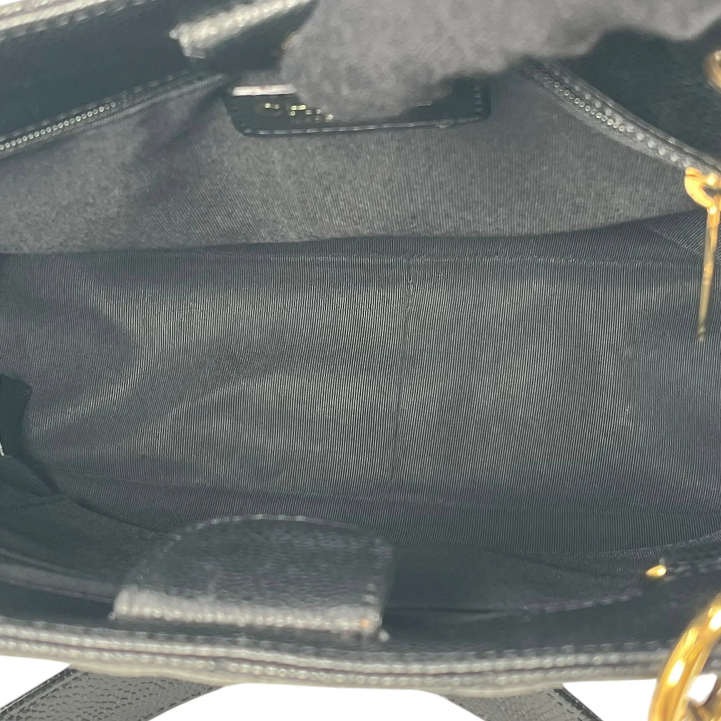 CHANEL Materasse PST Caviarskin Chain Tote Bag - Black