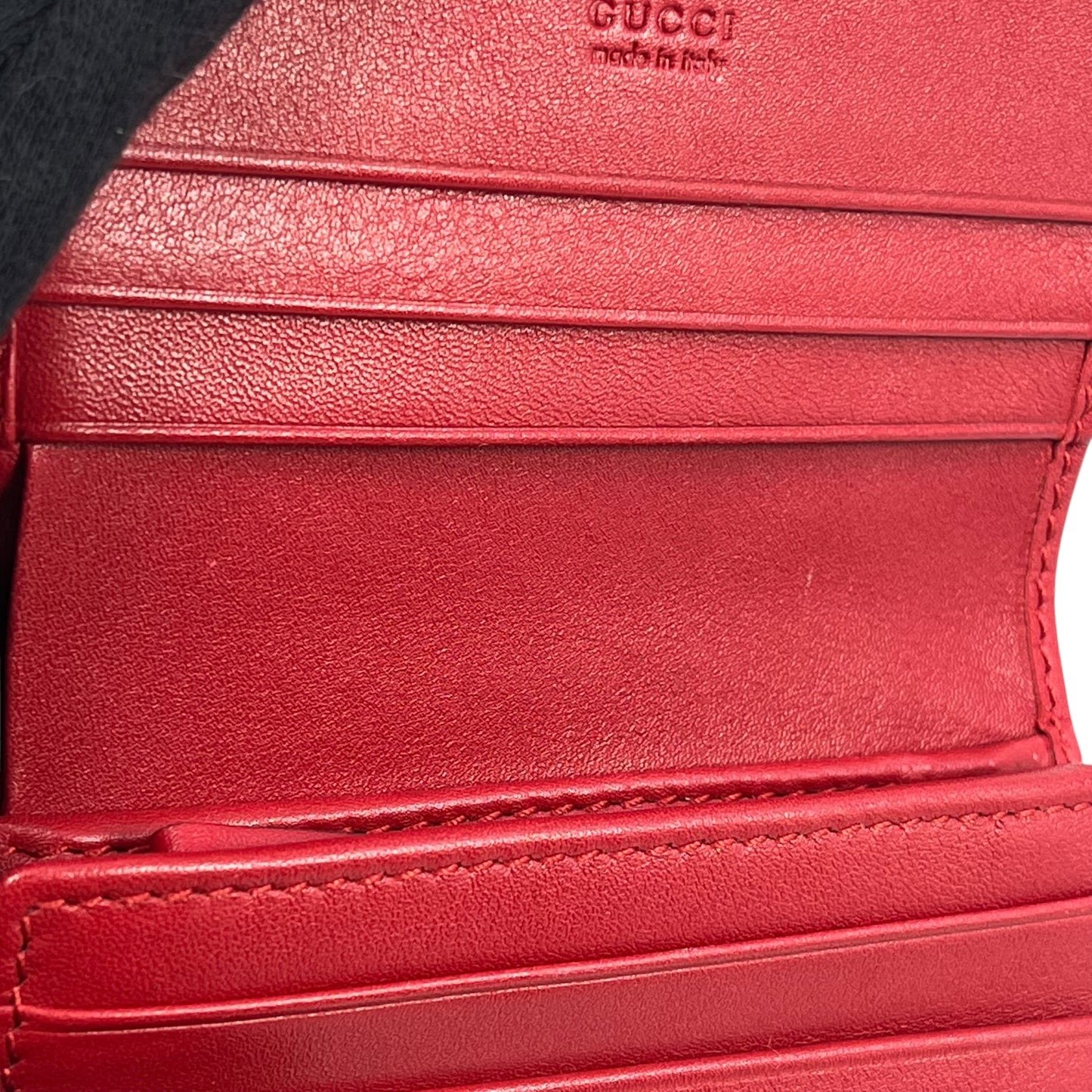 GUCCI GG Marmont Compact Wallet - Red