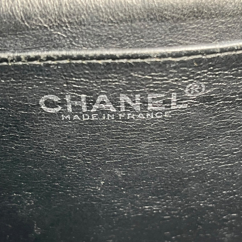 CHANEL Caviar Skin Matelasse Chain Shoulder Bag - Black