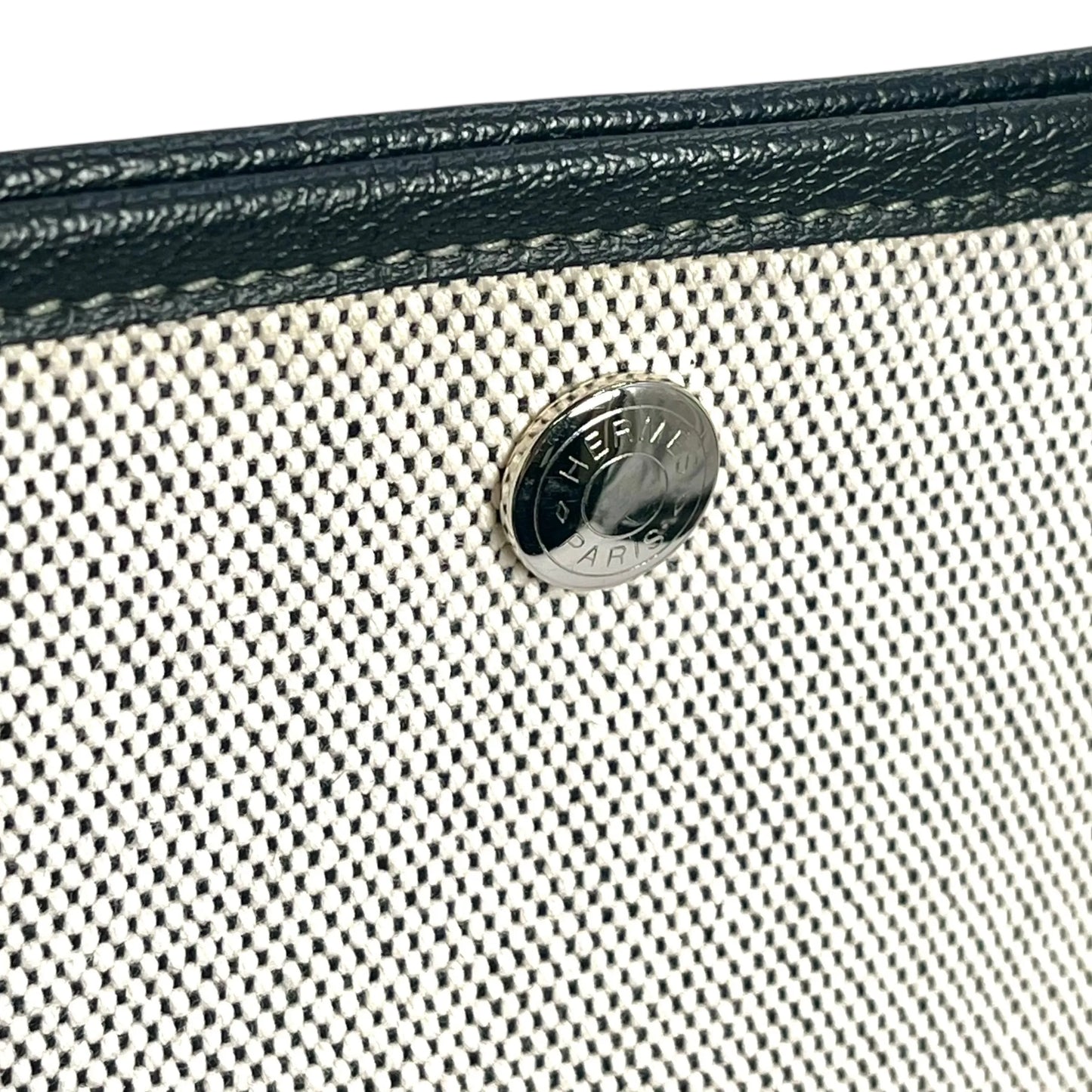 Hermès Garden Party PM ▢J Stamp (2006) Handbag/Tote Bag - Black/Noir 