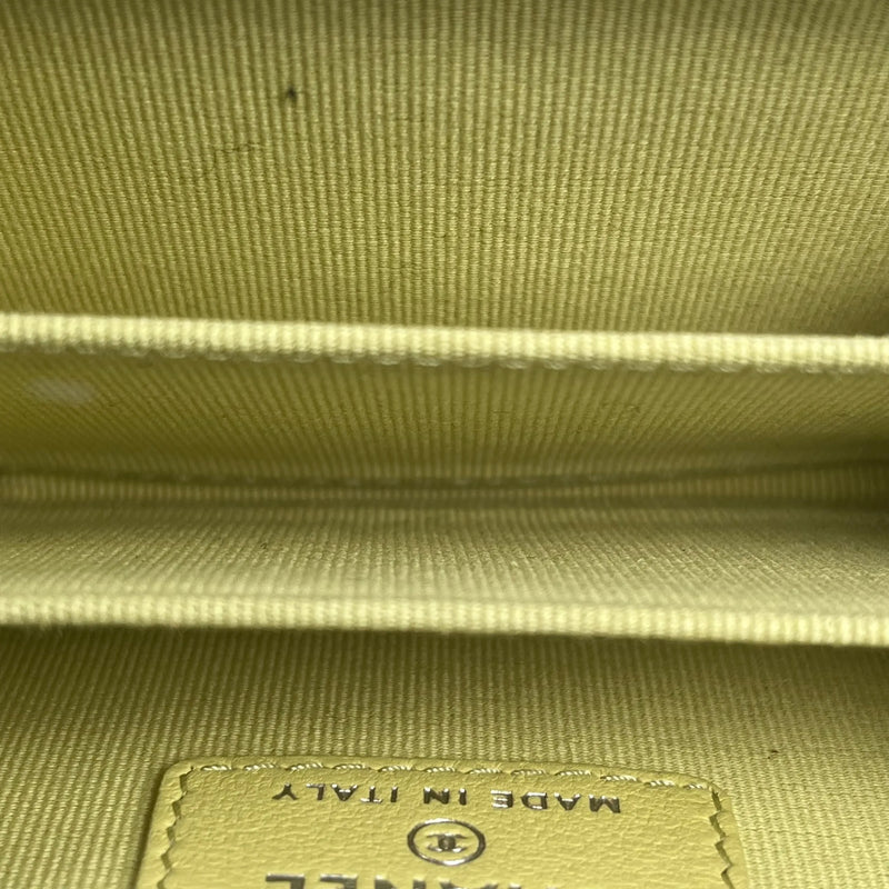 CHANEL Materasse Lambskin Coin Case - Yellow